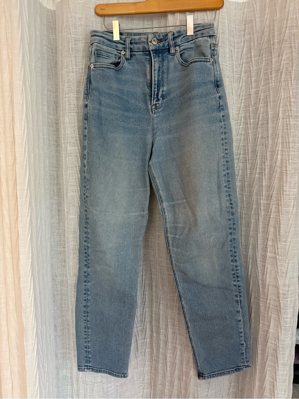 American Eagle Outfitters High-Rise Curvy Blue Women's Jeans